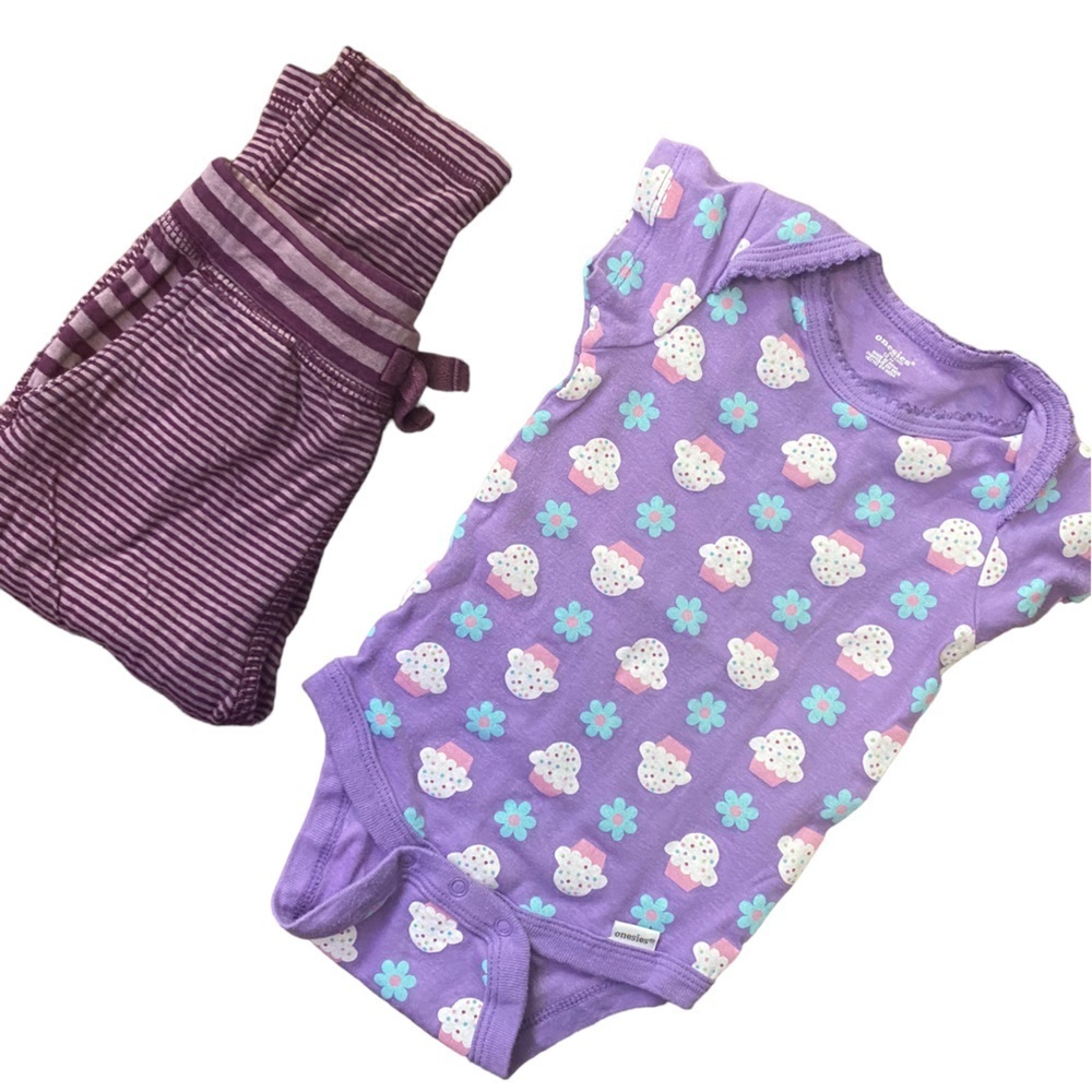 BUNDLE of 2 Baby Girl 12 months Bodysuit & Pants Cupcake Print Stripes